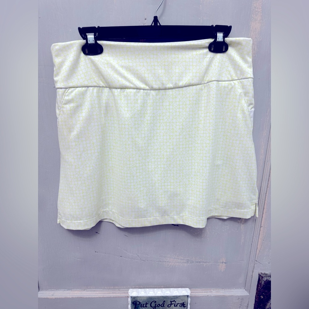 Adidas Golf Skirt with built in shorts- Med (green/white)